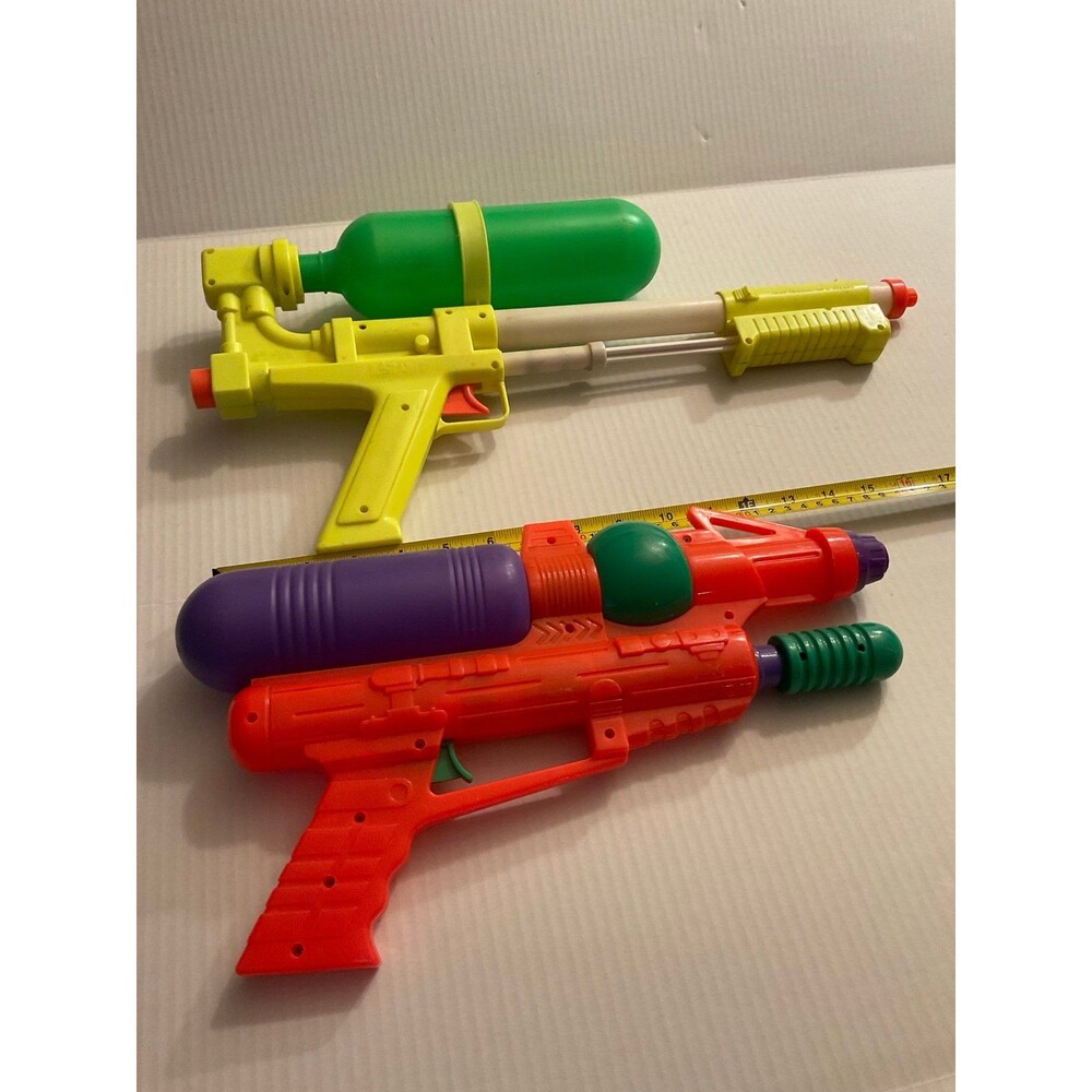 Vintage 1990 Larami Air Pressure Super Soaker 50 Patent U.S D318,309 Bundle